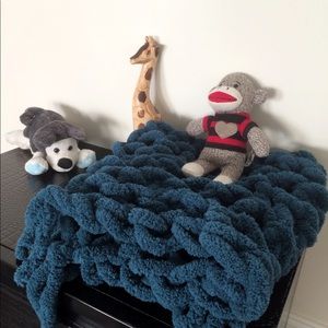 Chunky arm knit baby blanket